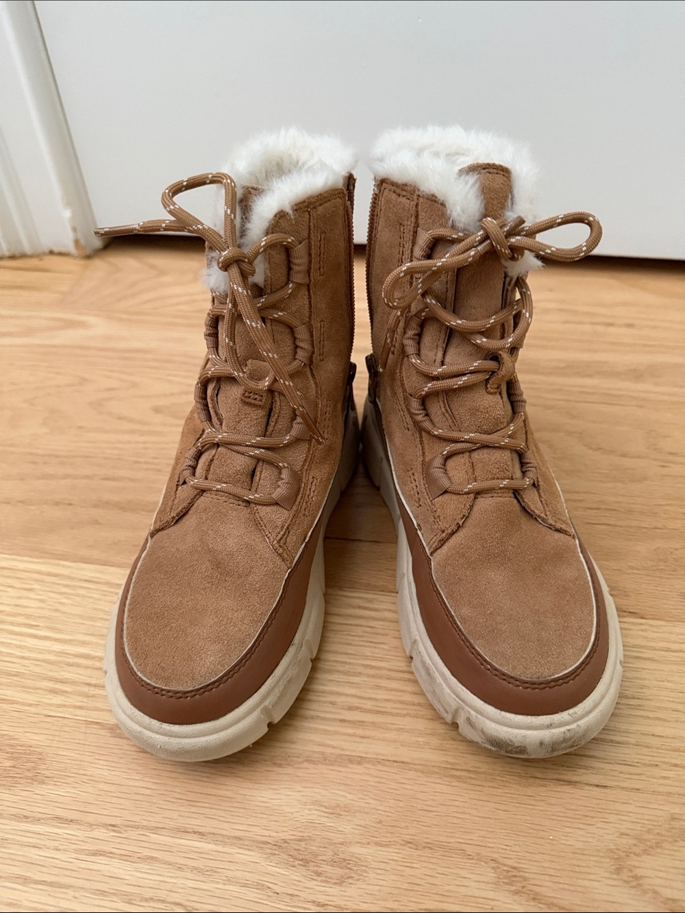 Sorel Kids Tan Suede Faux-Fur Lace-Up Winter Boots